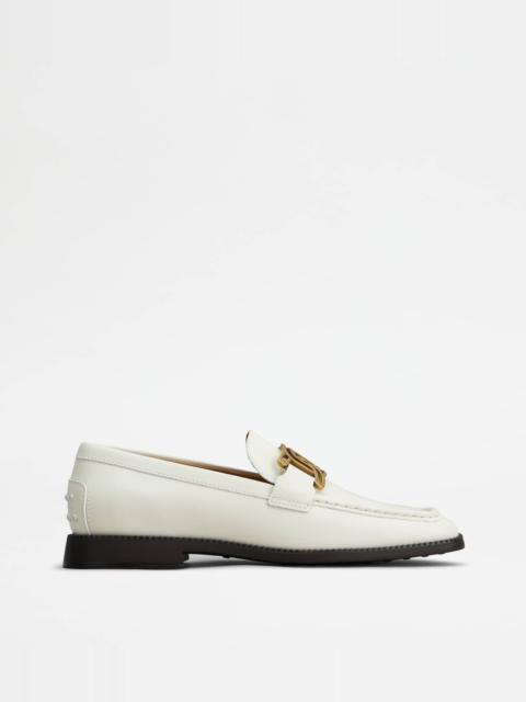 Tod's KATE LOAFERS IN LEATHER - WHITE