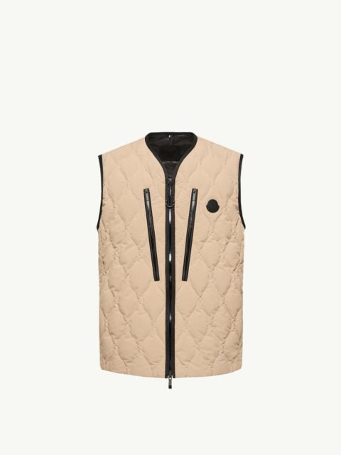 Moncler Arapot Froisse Technique Short Down Vest