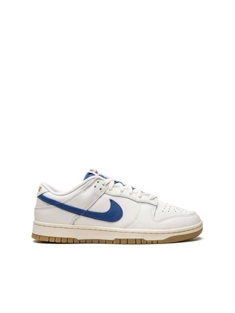 Nike Dunk Low SE sneakers