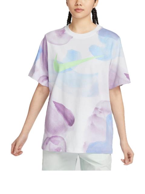 Nike (WMNS) Nike Sportswear Essential Graphic T-shirt 'Multi-Color' HF6178-100