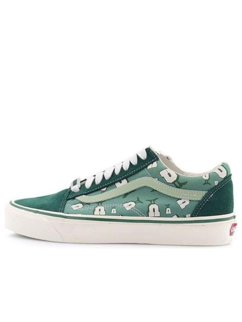 Vans Vans x Undefeated OG Old Skool LX 'U-Man Bistro - Green' VN0A4P3X7AF