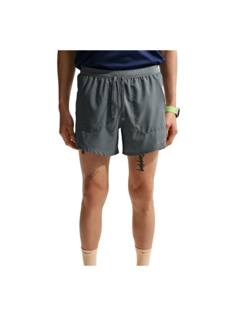 Nike Nike Stride Dri-FIT 5-inch Brieflined Shorts 'Smoke Gray' IF2039-084