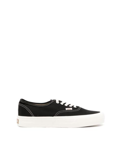 Vans 화포 레이스 정면 sneakers