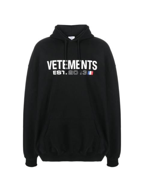 VETEMENTS logo-print hoodie