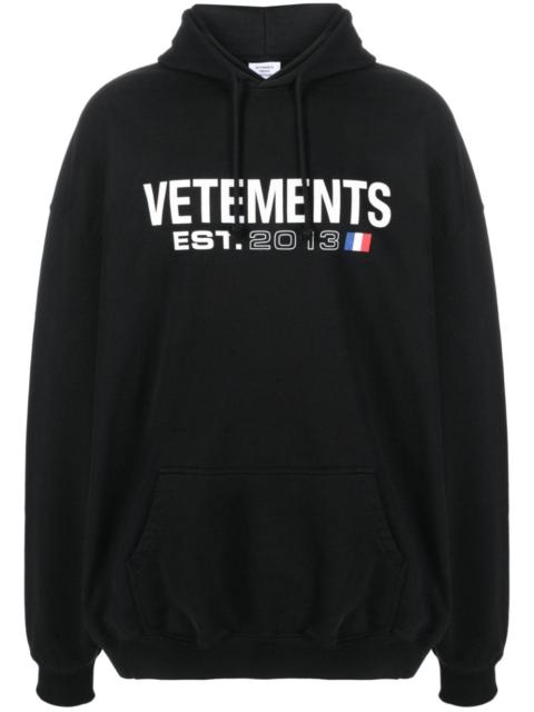 VETEMENTS logo-print hoodie