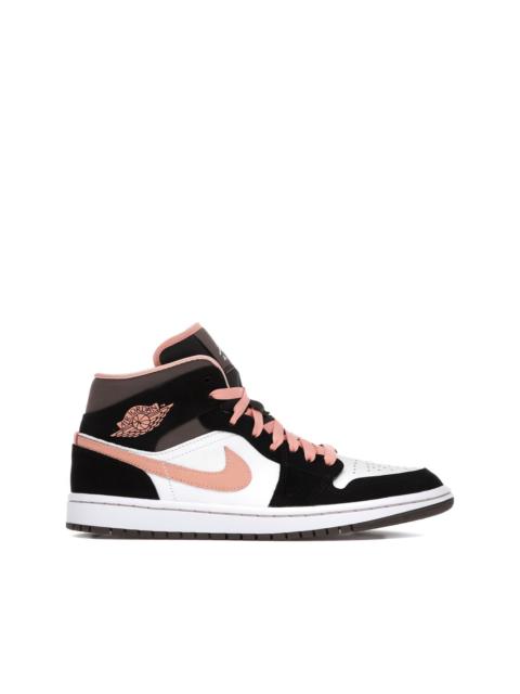 Jordan Air Jordan 1 Mid sneakers