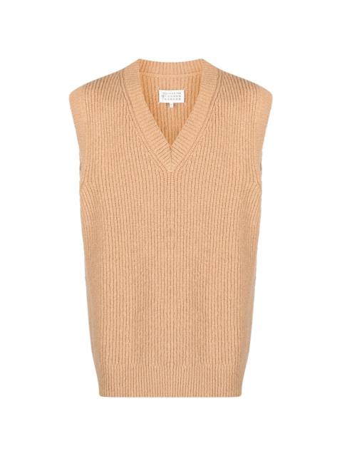 Maison Margiela V-neck ribbed-knit vest