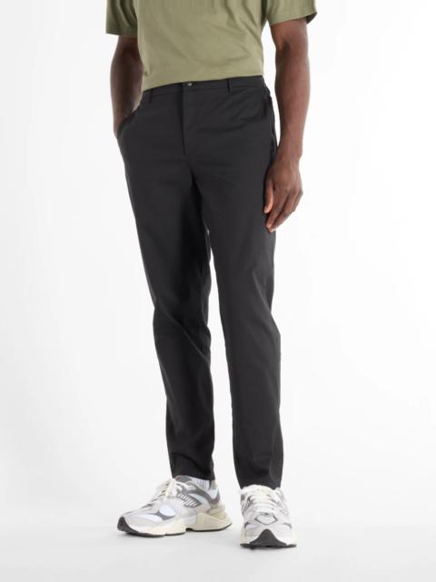 New Balance Men's Athletics Standard Tapered Pant 30"