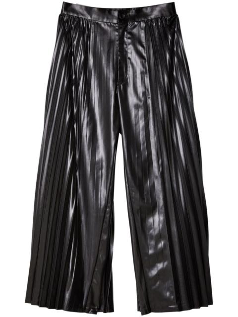 pleated cropped trousers