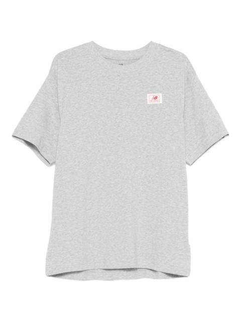 New Balance logo-patch T-shirt
