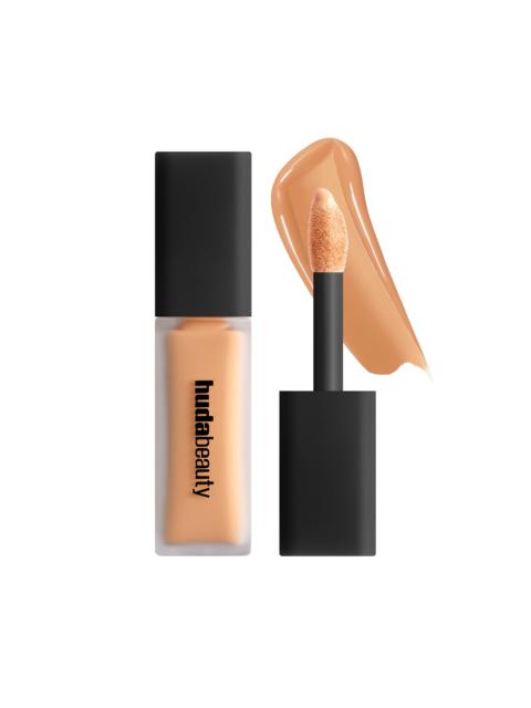 Huda Beauty #FauxFilter Luminous Matte Buildable Coverage Crease Proof Concealer