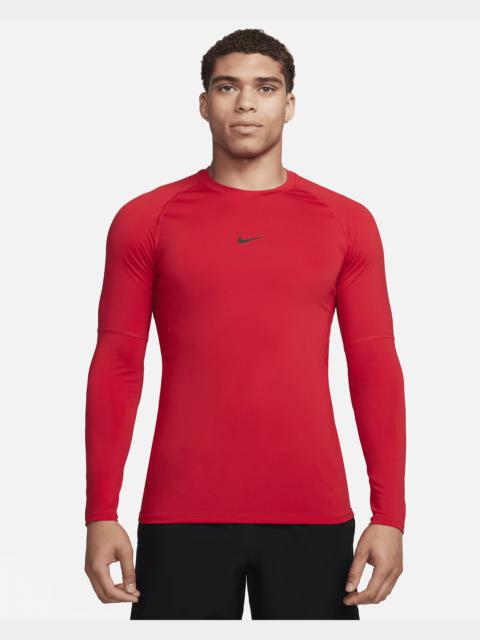 Nike Pro Men's Dri-FIT Slim Long-Sleeve Fitness Top