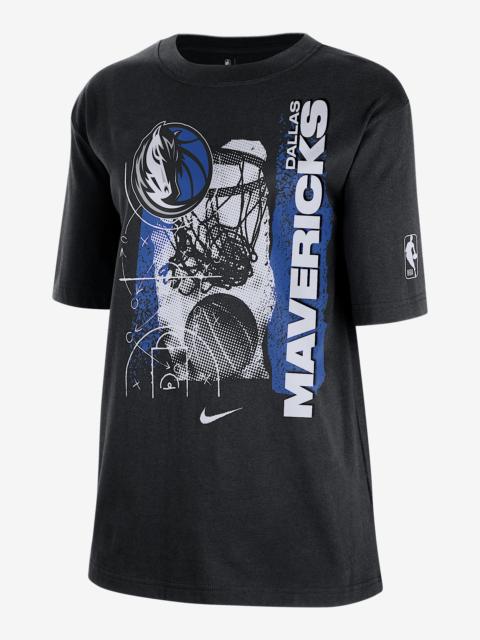 Nike Dallas Mavericks Courtside Women's Nike NBA T-Shirt