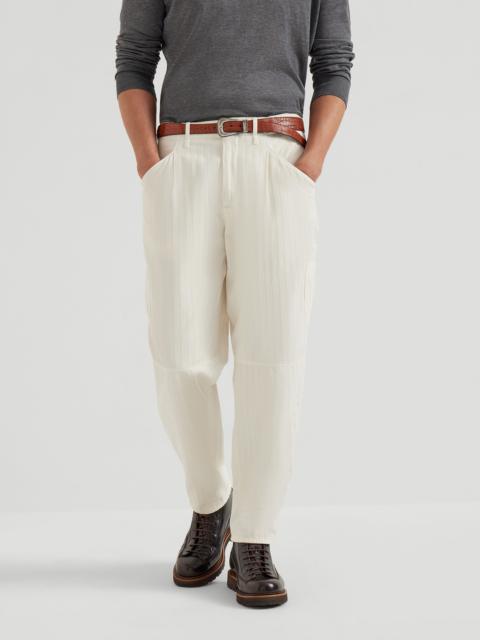 Garment-dyed ergonomic trousers in cotton chevron with patch pockets