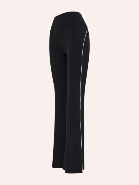 P.E NATION PREVIEW PIPING LEGGING IN BLACK & WHISPER WHITE