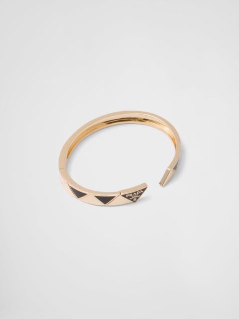 Eternal Gold bangle bracelet in yellow gold with ceramic elements