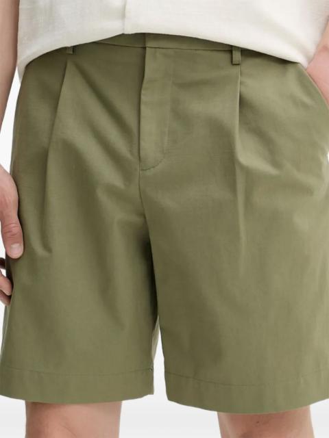 A.P.C. chino pleated cotton shorts