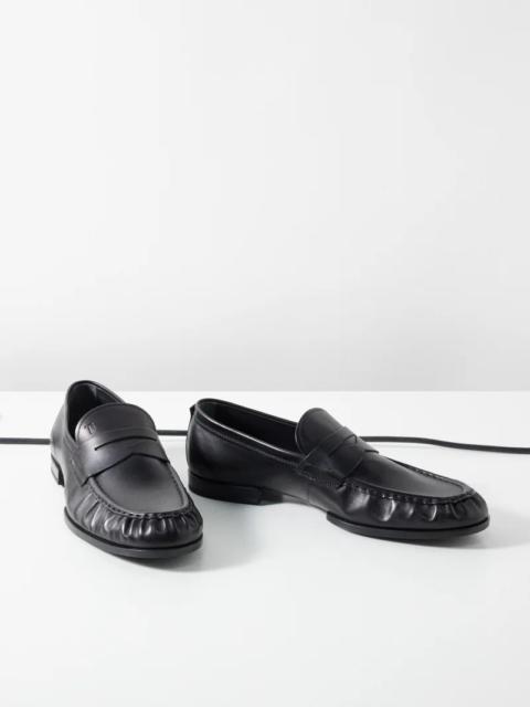 Gathered leather loafers