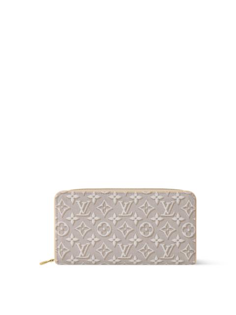 Louis Vuitton Zippy Wallet