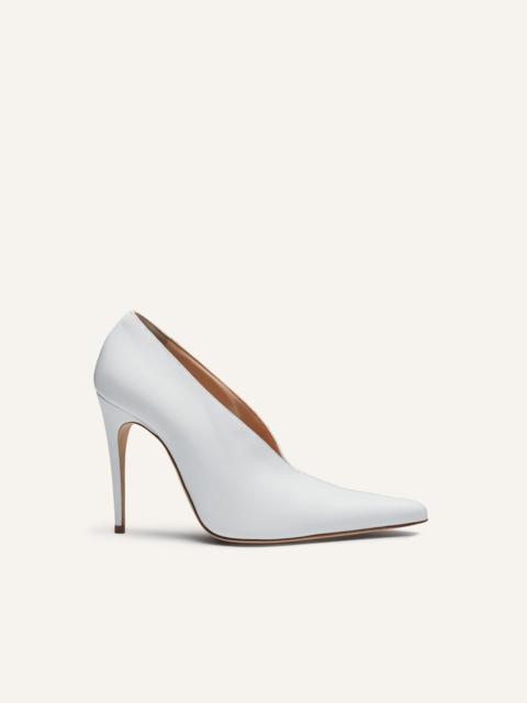 MAGDA BUTRYM Pointed pumps in white leather