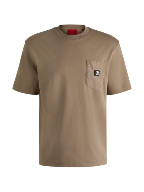 HUGO INTERLOCK-COTTON T-SHIRT WITH CONTRAST POCKET