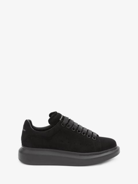 Oversized Sneaker in Black