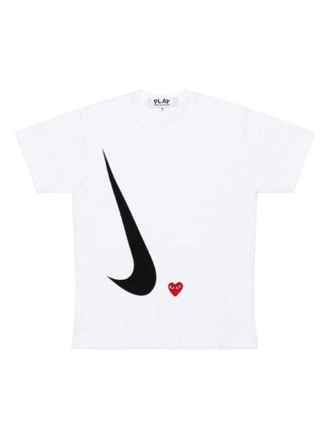Comme des Garçons PLAY (WMNS) COMME des GARCONS PLAY x Nike play together Series T-Shirt 'White' AE-T401-051-1