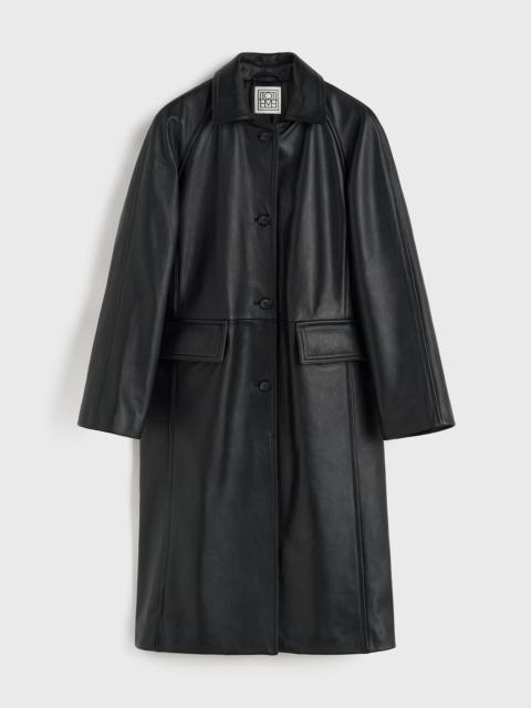 TOTEME Raglan leather coat black