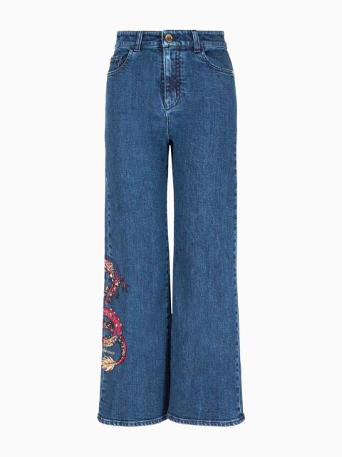 EMPORIO ARMANI High-waisted cropped jeans in comfort denim with embroidery