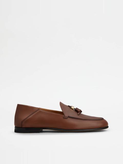 Tod's MULE LOAFERS IN LEATHER - BROWN