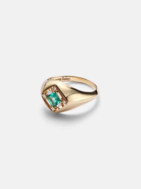 SUZANNE KALAN Signet Mini 18kt gold ring with emerald and diamonds