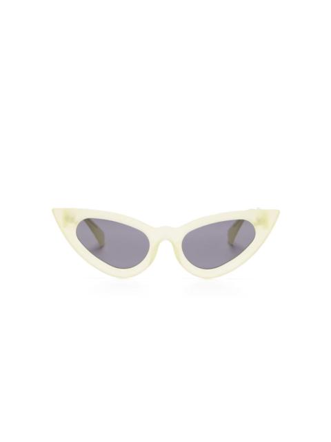 Kuboraum Y3 cat-eye sunglasses