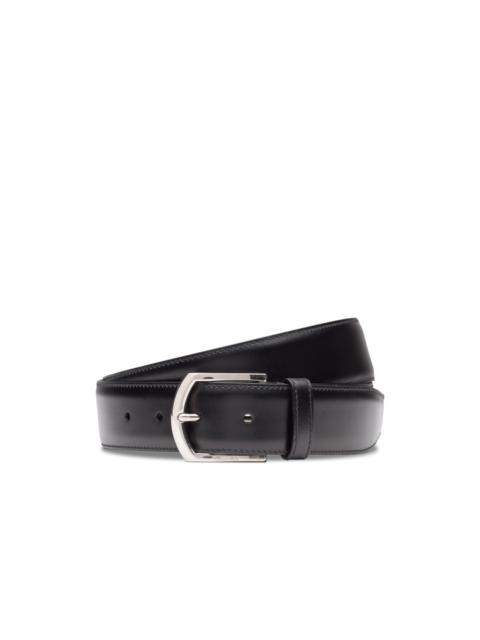 Classic buckle belt
Calf Leather Black