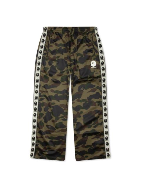 A BATHING APE® 1ST CAMO LOOSE FIT TRACK PANTS - GREEN