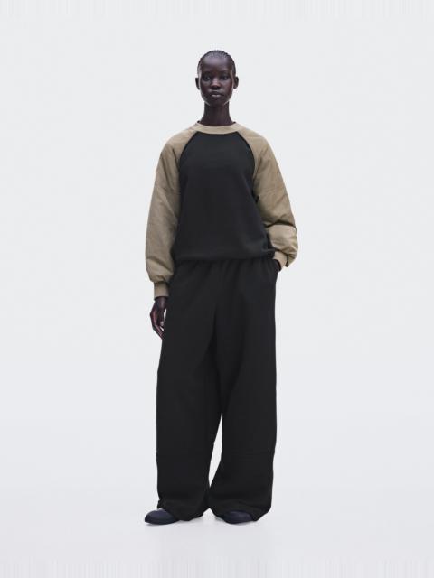 On Oversized Crewneck