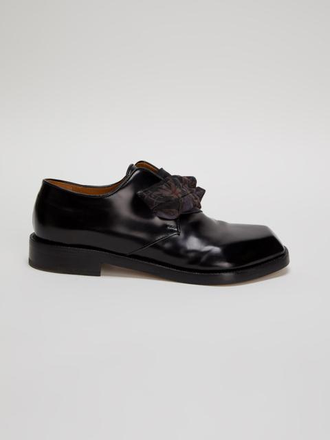 MAGLIANO Magliano - Monster Monk Strap Foulard Closure