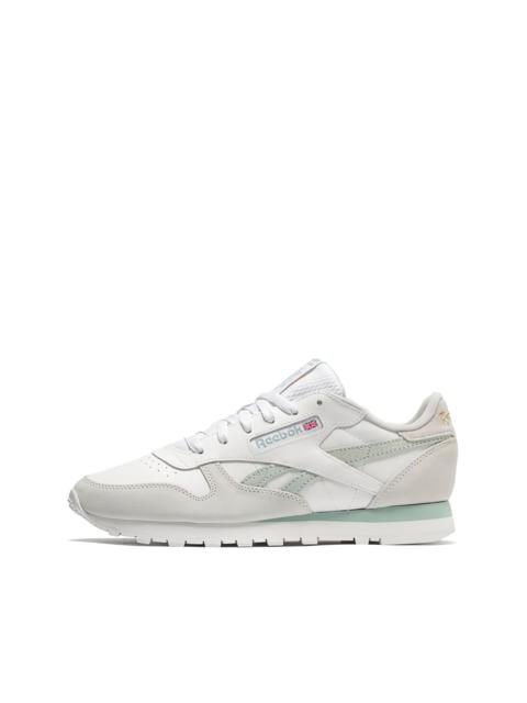 Reebok Classic Leather WMNS "White Seaside Grey" trainers