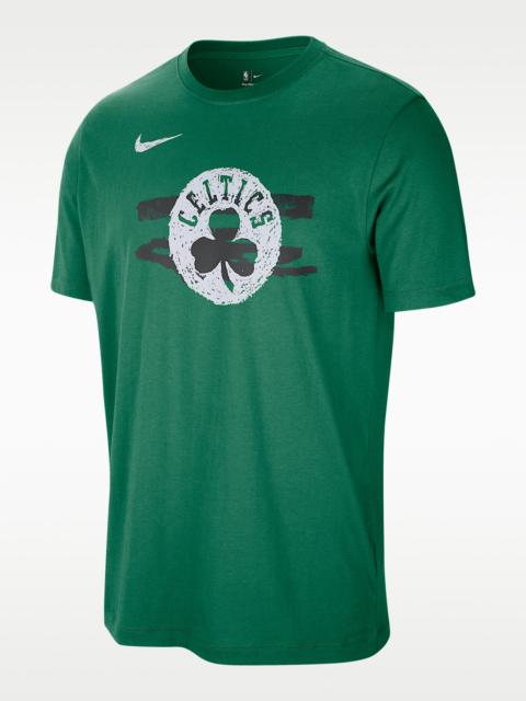 Nike Boston Celtics Courtside Men's Nike NBA T-Shirt