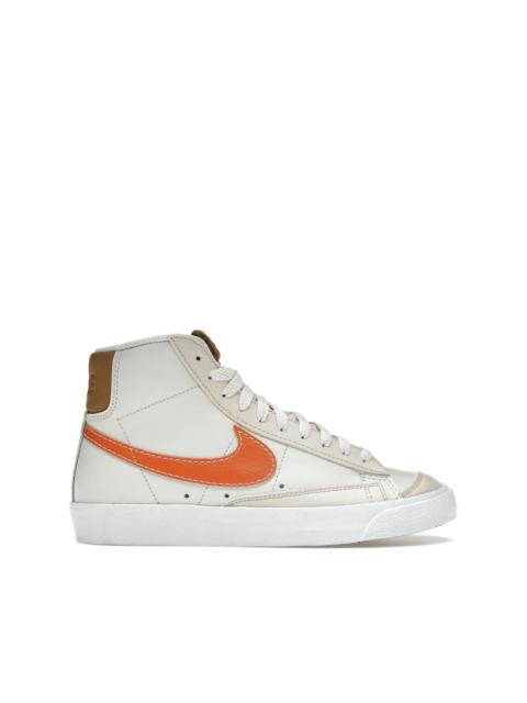 Nike 나이키 블레이저 Mid '77 EMB 'Swoosh' DQ7674-001에 의해 검사