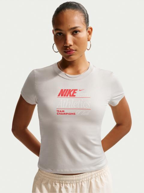 Nike Nike Sportswear Chill Knit Women's Slim Mod-Cropped T-Shirt