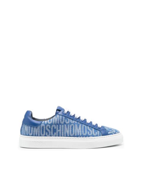 Moschino logo-pattern low-top sneakers