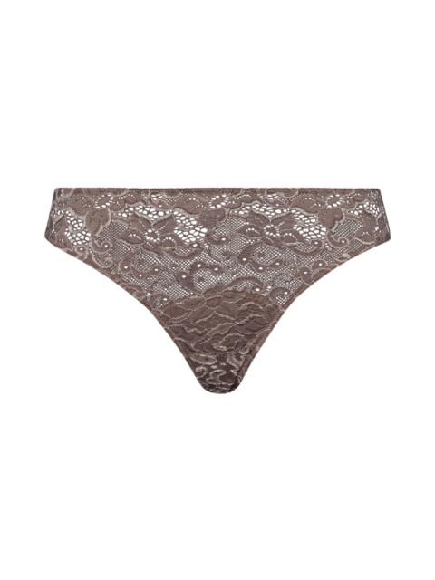 HANRO Luxury Moments Lace Thong