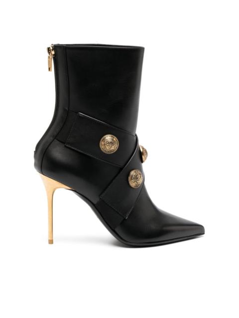 pointed-toe leather boots