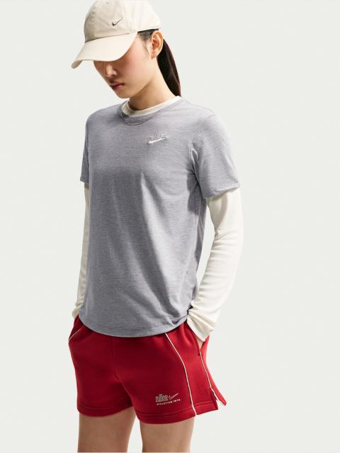 Nike Nike Sportswear Club Essentials Women's T-Shirt