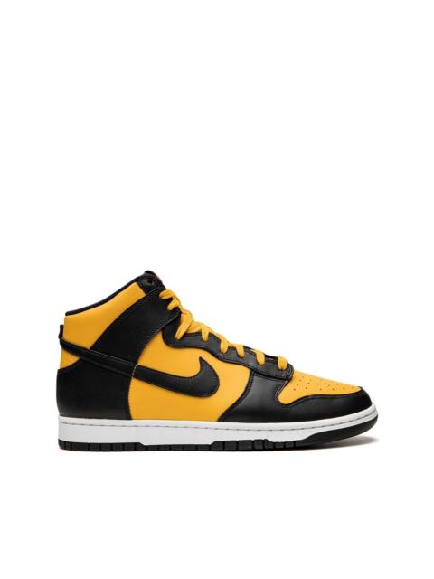 Dunk High "Reverse Goldenrod - Bruce Lee" sneakers