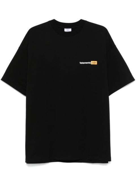 VETEMENTS logo-print T-shirt