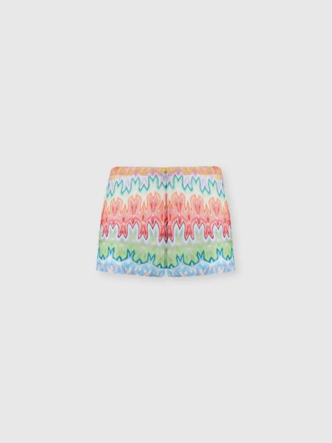 Hot pants in viscose with floral pattern