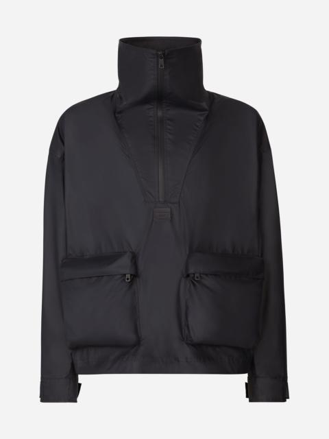Anorak with large pockets