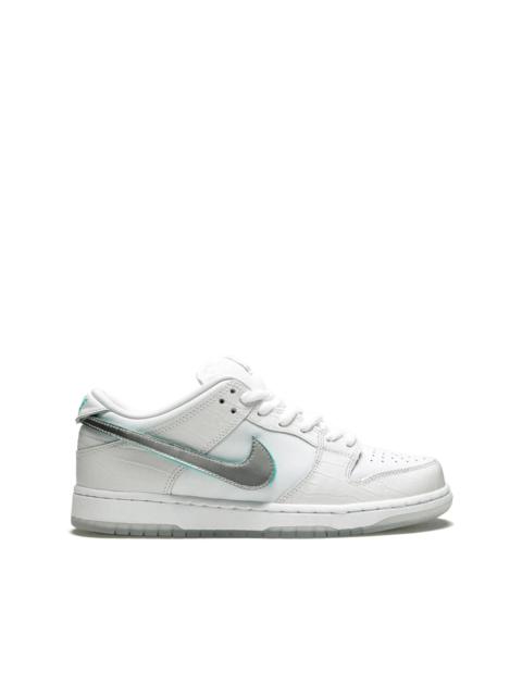 x Diamond Supply Co. SB Dunk Low Pro OG QS "White" sneakers