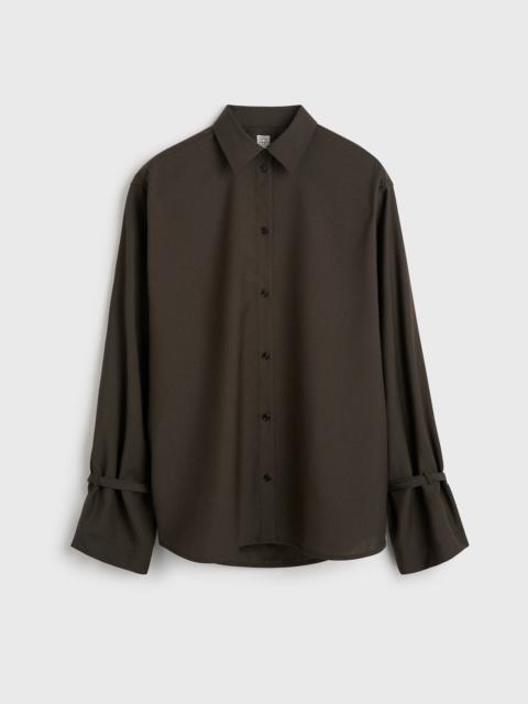 TOTEME Tie-cuff shirt pepper